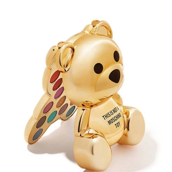 Moschino Other - Moschino + Sephora Bear Eyeshadow Palette